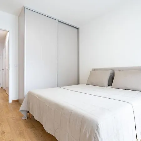 Apartment Al-park S Private Garage Parking Free, 5 Min Peso Do Centra *