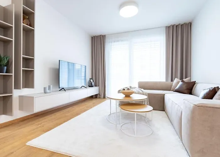 Al-park S Private Garage Parking Free, 5 Min Peso Do Centra