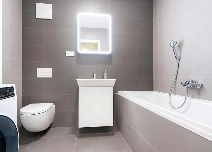 Appartamento Al-park S Private Garage Parking Free, 5 Min Pešo Do Centra *