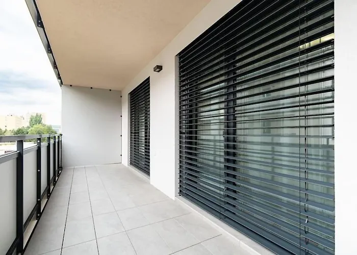 Al-park S Private Garage Parking Free, 5 Min Peso Do Centra Apartmán Košice